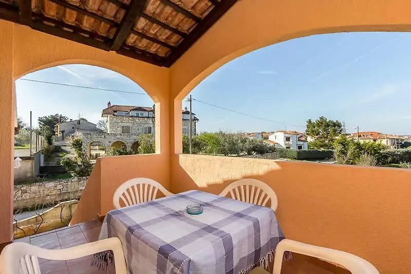 Apartments Bardak Ližnjan Kroatien